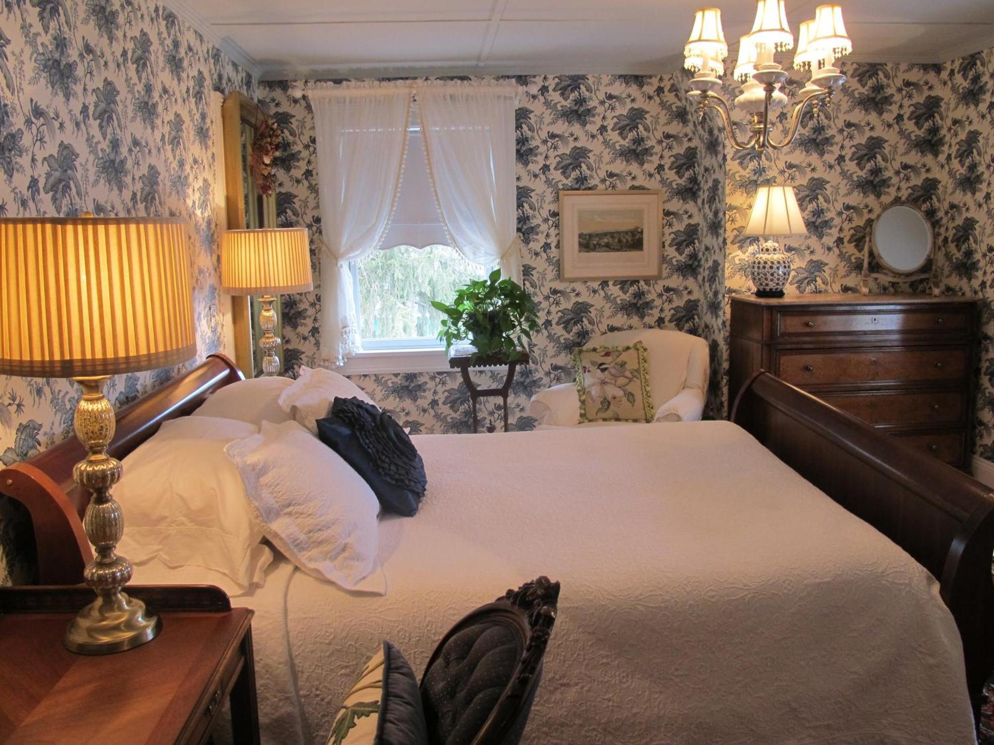 Hilltop House Bed & Breakfast 아메니다 외부 사진